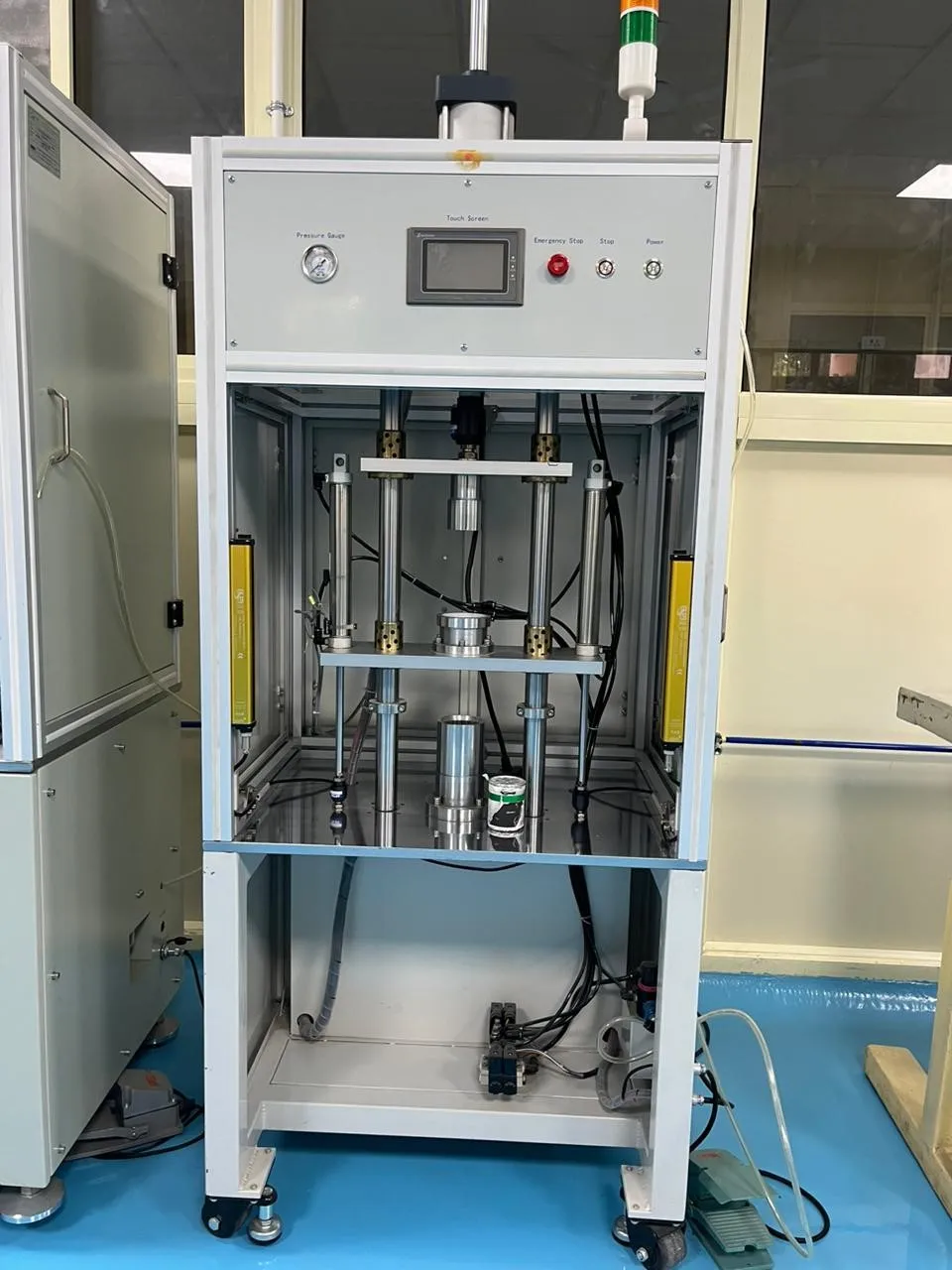 Feeding Machine