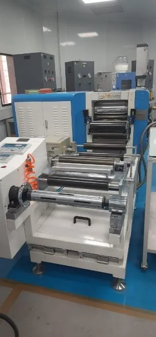 Calendaring unit for pilot plant