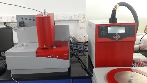 Simultaneous Thermogravimetric Analyzer with DTA/DSC with Mass spectrometer