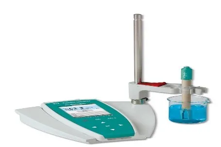 Electrolyte conductivity meter